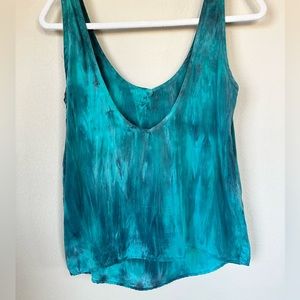 Side XS Patterson J. Kincaid 100% Silk Tank Top.